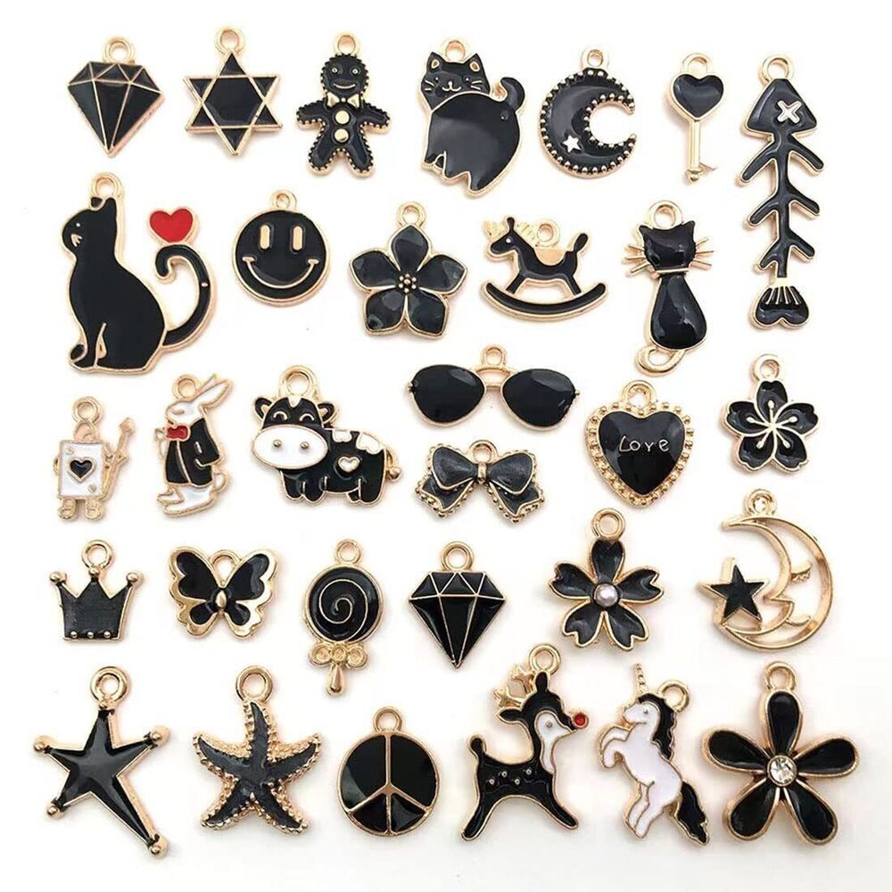 6759 30pcs Mixed Charms Diamonds Pentagram Cats The Moon Keys Fish Bones